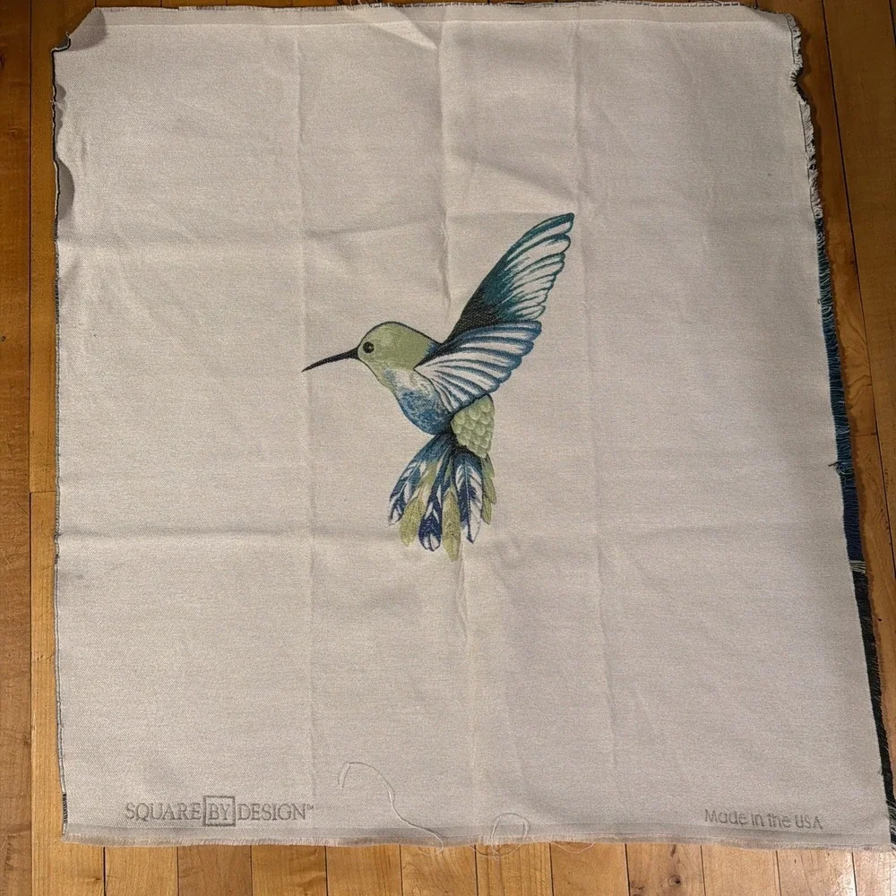 Square by Design Hummingbird  Woven Fabric Panel Embroidered Craft. New. Tan